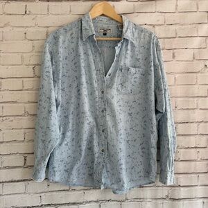 Lee Light Blue Floral Button Down Shirt 100% cotton